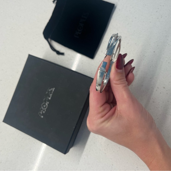 Peoples Diamond Silver bracelet - Picture 8 of 9